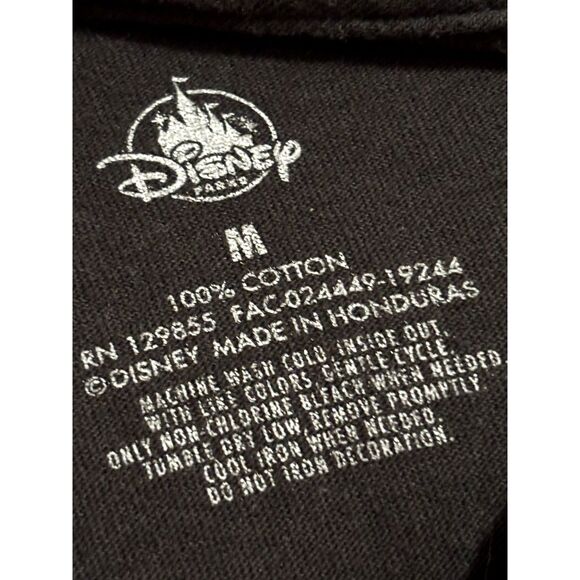 Disney World Rainbow Castle Tee Unisex M Graphic Park Shirt Magic Kingdom Pride - Picture 2 of 7